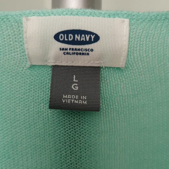 Ladies top - Picture 2 of 3